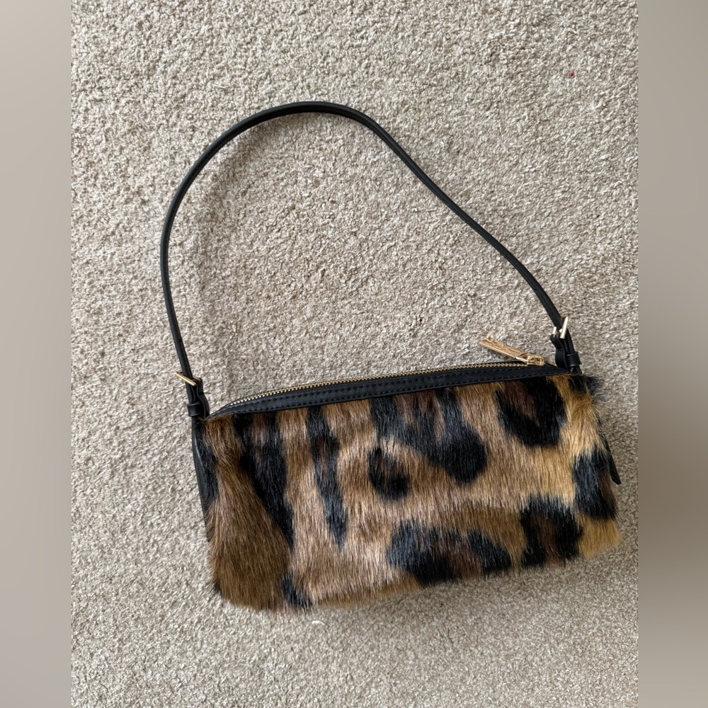 H&M faux fur leopard print shoulder bag